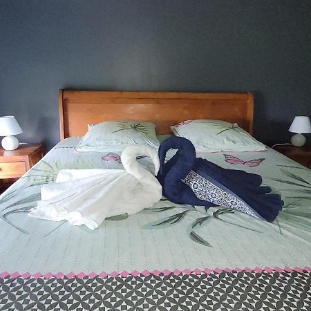 Chambre privée dans maison Le Tampon Extérieur photo