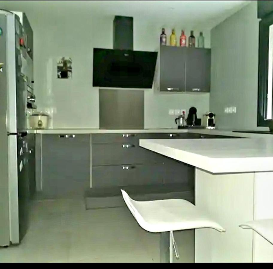 Chambre privée dans maison Le Tampon Extérieur photo
